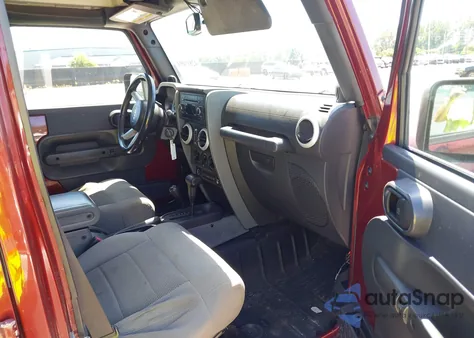 2008 Jeep Wrangler Unlimited Sahara из США, поврежденный, VIN 1J4GA59108L592475